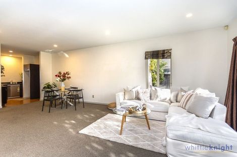 Photo of property in 4a Elizabeth Street, Riccarton, Christchurch, 8011