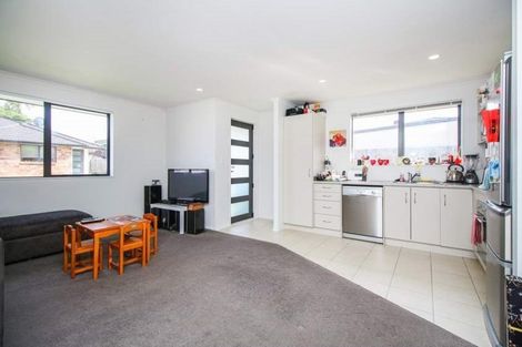 Photo of property in 16a Hunua Road, Papakura, 2110