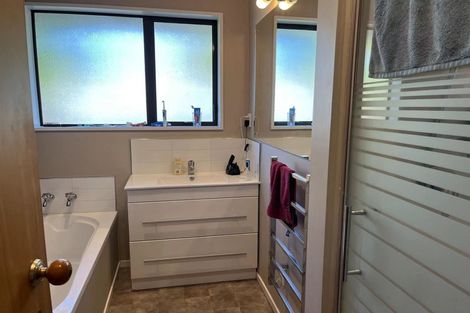 Photo of property in 14 Nepal Place, Burnside, Christchurch, 8053