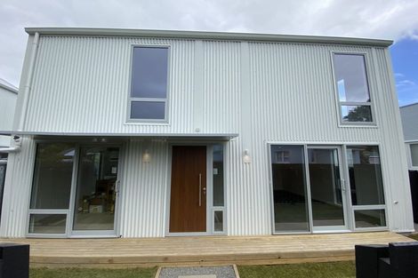 Photo of property in 52 Durham Crescent, Fairfield, Lower Hutt, 5011