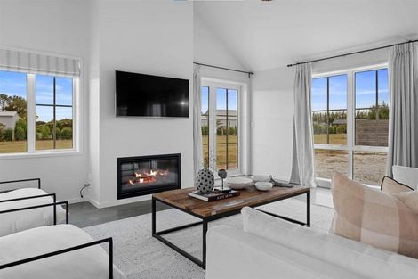 Photo of property in 9 Copper Beach Road, Woodend, 7691
