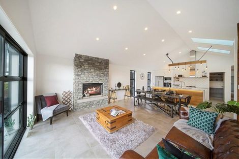 Photo of property in 57 Longview Drive, Lake Hawea, 9382