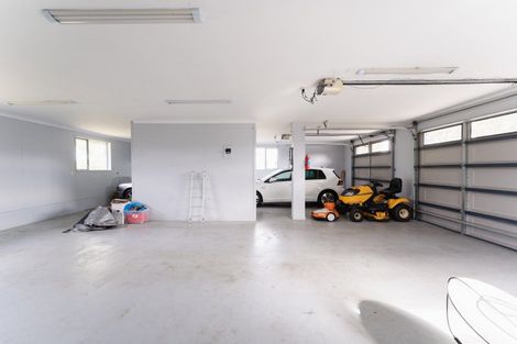 Photo of property in 352 Gordon Road, Mosgiel, 9092