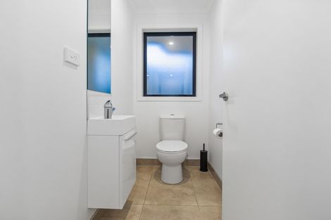 Photo of property in 12u2 Onukutara Place, Huntington, Hamilton, 3281