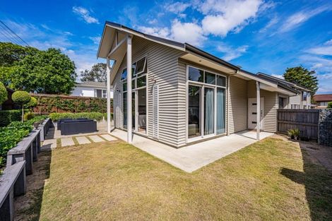 Photo of property in 9 Wharf Road, Albany, Auckland, 0632