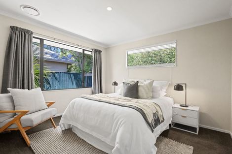 Photo of property in 190 Main North Road, Redwood, Christchurch, 8051