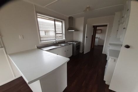 Photo of property in 28 Leicester Crescent, Hoon Hay, Christchurch, 8025