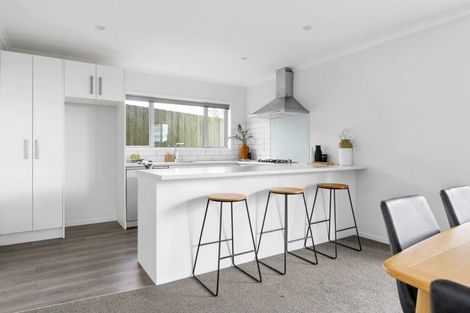 Photo of property in 22u4 Thomson Avenue, Dinsdale, Hamilton, 3204