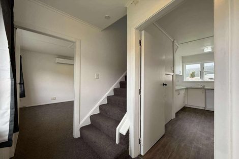 Photo of property in 9 Wainhouse Street, Stokes Valley, Lower Hutt, 5019