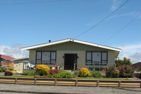 Photo of property in 56 Cobden Street, Westport, 7825