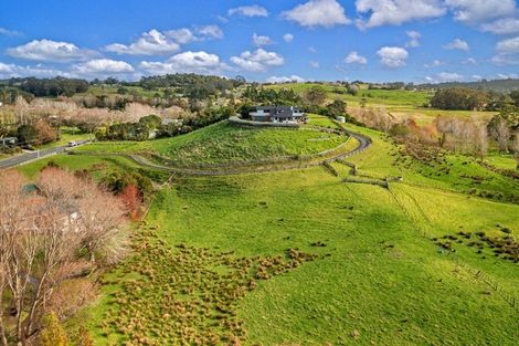 Photo of property in 384 Pine Valley Road, Dairy Flat, Silverdale, 0992