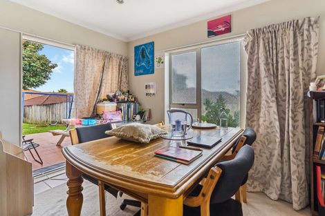 Photo of property in 7 Nykki Place, Papakura, 2110