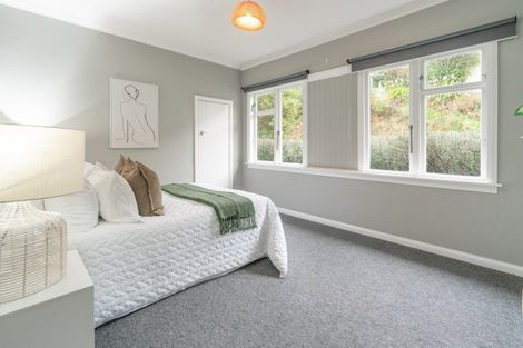 Photo of property in 22 Whaui Street, Vogeltown, Wellington, 6021