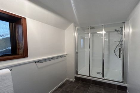 Photo of property in 24 Tanera Crescent, Brooklyn, Wellington, 6021