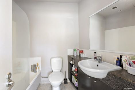 Photo of property in Hume House, 152u4 The Terrace, Wellington Central, Wellington, 6011