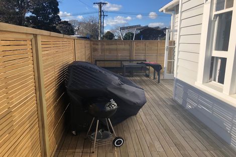 Photo of property in 1/7 Opaheke Road, Papakura, 2110