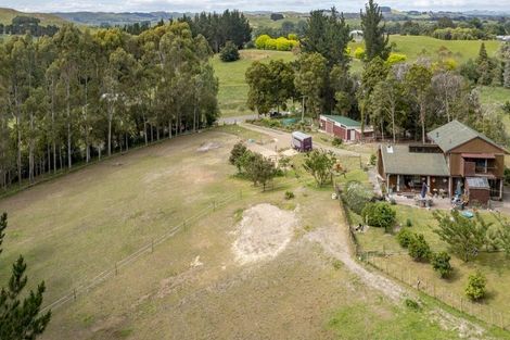 Photo of property in 71 Ireland Road, Waipawa, Otane, 4277