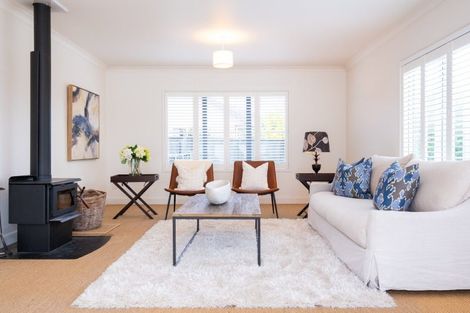 Photo of property in 55 Palmbrook Avenue, Havelock North, 4130