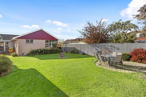 Photo of property in 16 Thompsons Road, Belfast, Christchurch, 8051