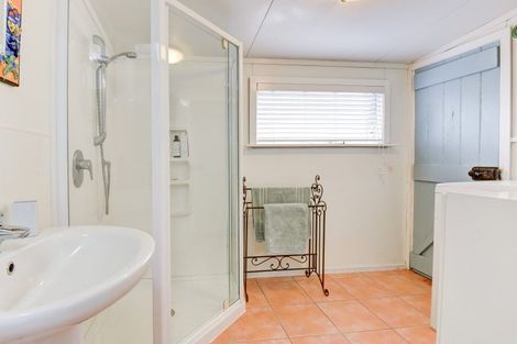 Photo of property in 35 Mowhanau Drive, Kai Iwi, Whanganui, 4574