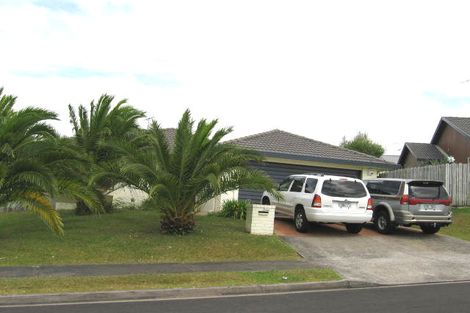 Photo of property in 3 Owl Court, Unsworth Heights, Auckland, 0632