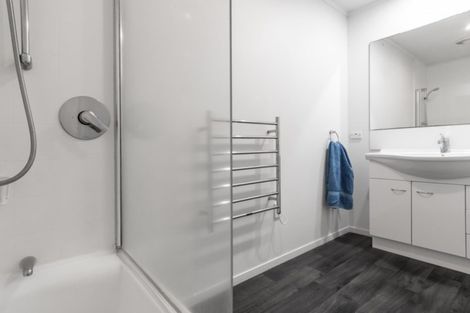 Photo of property in 62f Maunganui Road, Mount Maunganui, 3116