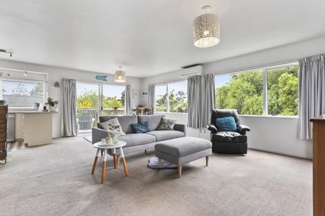 Photo of property in 10 Ambler Avenue, Glen Eden, Auckland, 0602