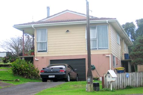 Photo of property in 20 Cushla Place, Massey, Auckland, 0614