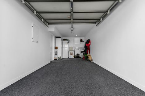 Photo of property in 127e Russell Road, Manurewa, Auckland, 2102