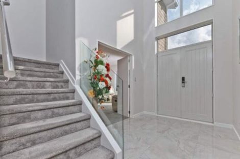 Photo of property in 14 Ascension Crescent, Orewa, 0931