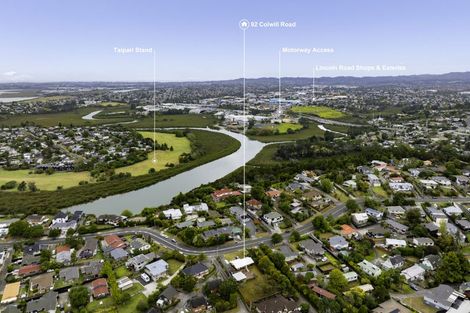 Photo of property in 92 Colwill Road, Massey, Auckland, 0614