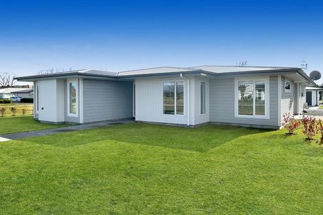 Photo of property in 12 Bastille Court, Rangatira Park, Taupo, 3330