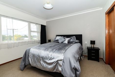 Photo of property in 12 Prisk Street, Melville, Hamilton, 3206