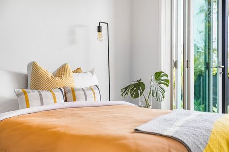 Photo of property in 2/5 Hauraki Road, Hauraki, Auckland, 0622