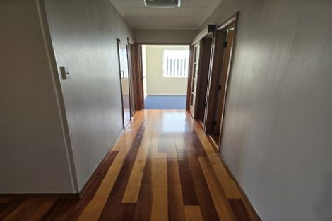 Photo of property in 24 Fairdale Place, Birkdale, Auckland, 0626