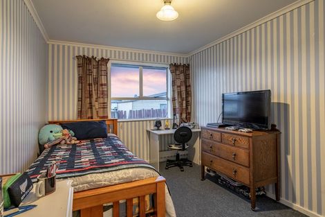 Photo of property in 51 Forfar Crescent, Rockdale, Invercargill, 9812