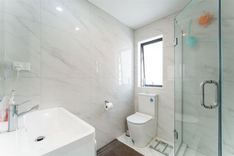 Photo of property in 13c Keiha Crescent, Massey, Auckland, 0614