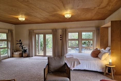 Photo of property in 243 Pheney Road, Hurford, New Plymouth, 4374