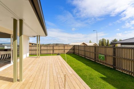 Photo of property in 30 Huia Street, Waikanae, 5036