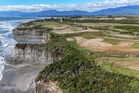 Photo of property in 986c Cape Foulwind Road, Cape Foulwind, 7892