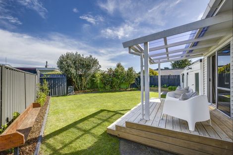 Photo of property in 40 Exeter Crescent, Pirimai, Napier, 4112