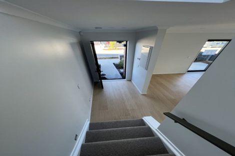 Photo of property in 10 Hema Road, Hobsonville, Auckland, 0616