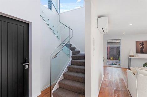 Photo of property in 95c Edgeware Road, St Albans, Christchurch, 8014