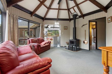 Photo of property in 488 Pukehangi Road, Pomare, Rotorua, 3015