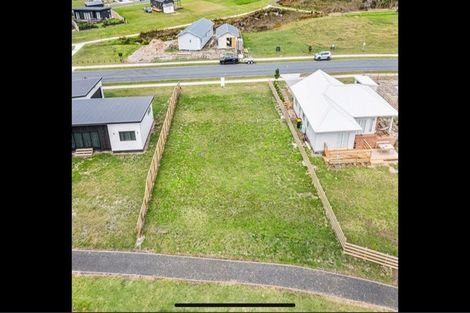 Photo of property in 208 Hamiora Street, Matarangi, 3592