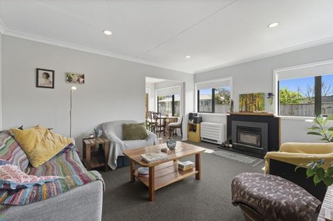 Photo of property in 21 Old Coach Road South, Otaki Beach, Otaki, 5512