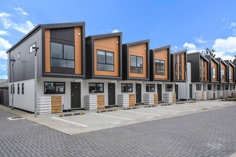 Photo of property in 25 Red Arches Road, Henderson, Auckland, 0610
