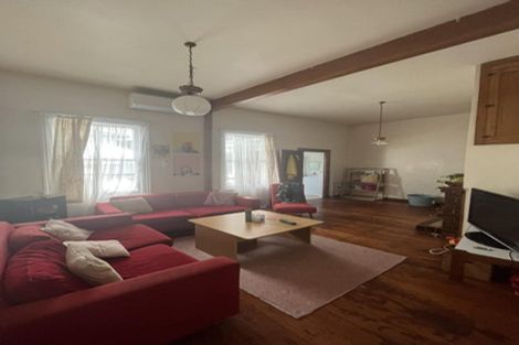 Photo of property in 27 Myrtle Crescent, Mount Cook, Wellington, 6021