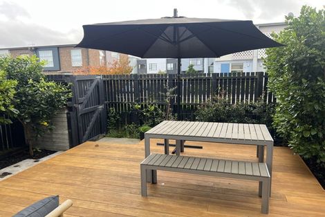 Photo of property in 20 Oioi Road, Hobsonville, Auckland, 0616