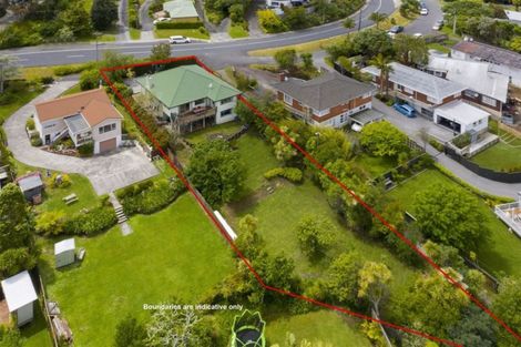 Photo of property in 528 Beach Road, Murrays Bay, Auckland, 0630